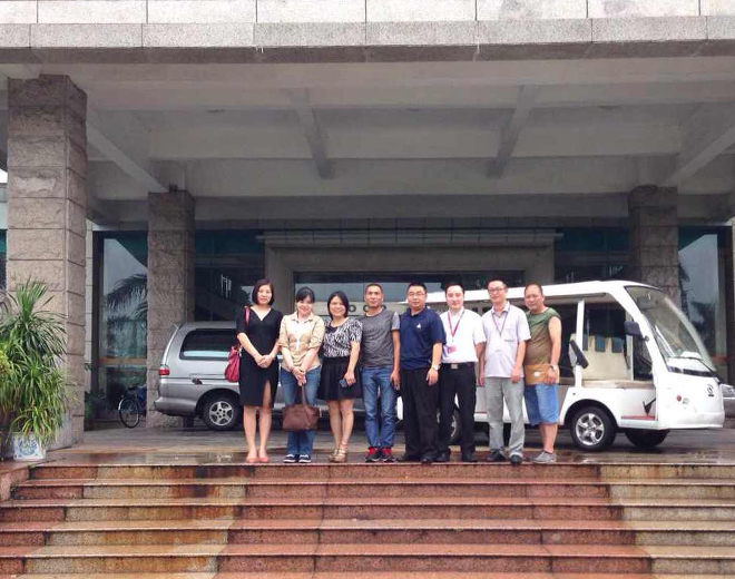 東莞寶月化工一行到公司商談業務，為達成合作意向愉快合照留念。